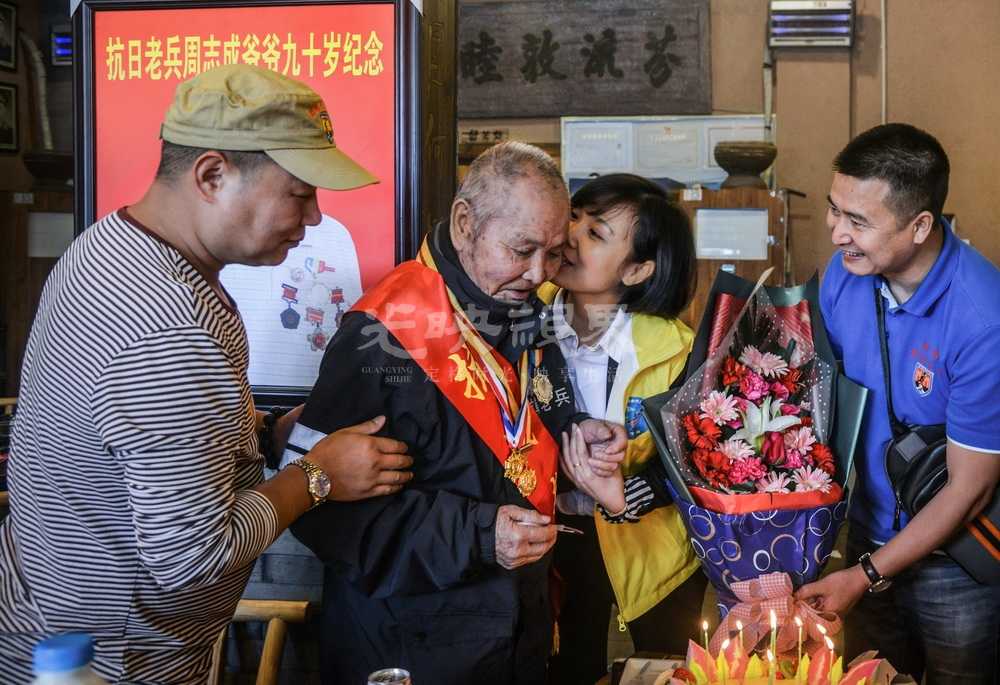 冯建一-悄悄祝福暖心田KKynsJhcZ3.jpg