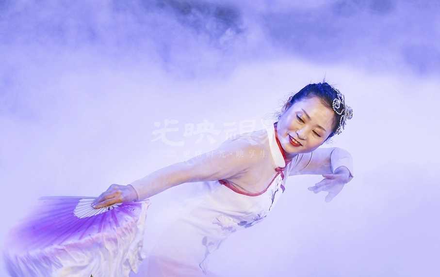 屏幕截图_11-3-2025_17031_bbs.5tp.cn.jpeg