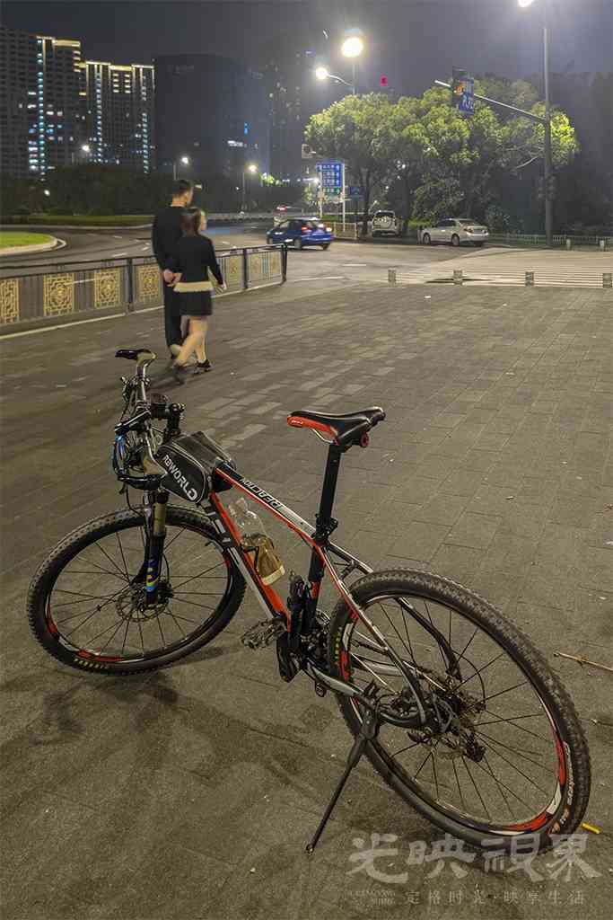 山地车1024.jpg