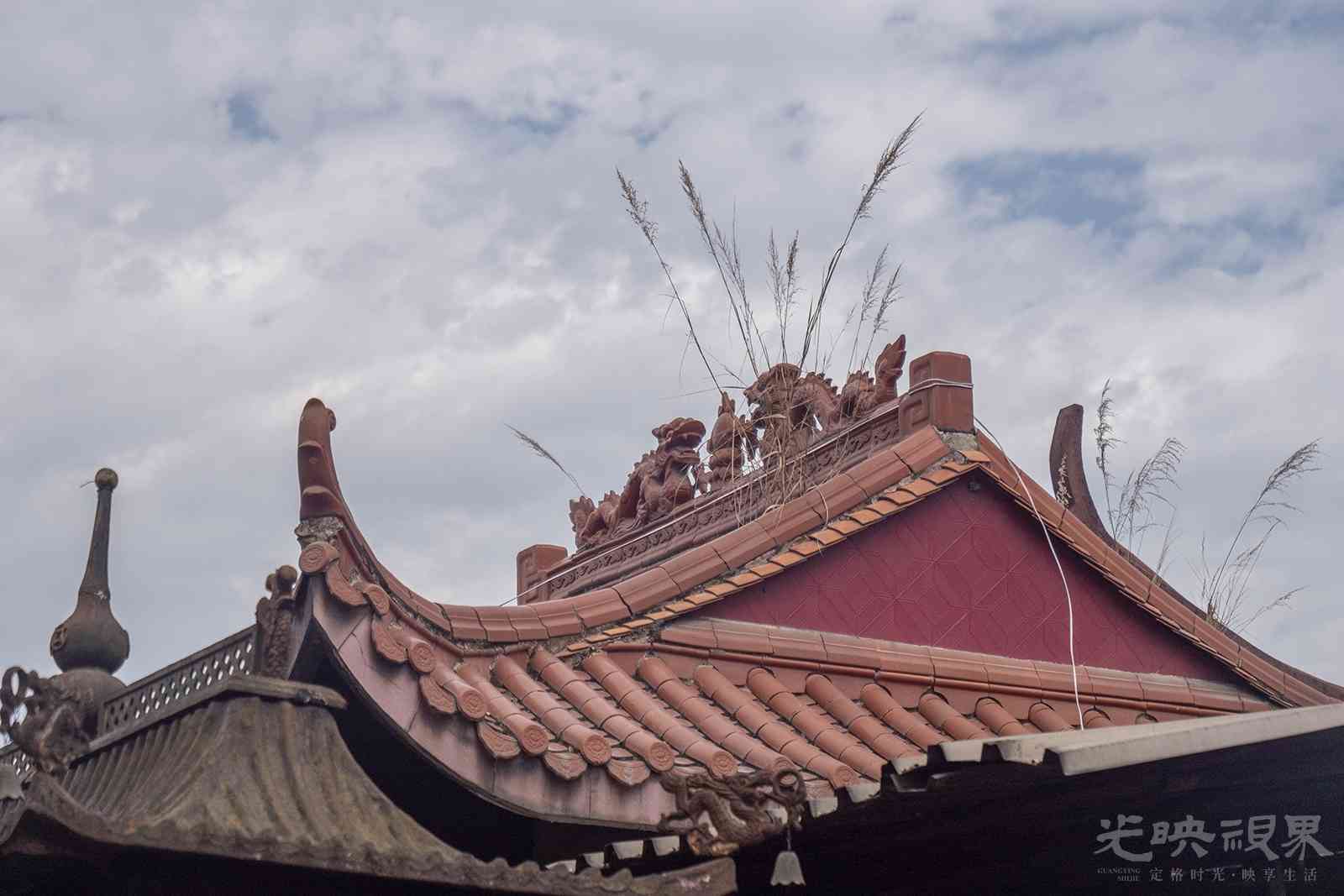 庙宇屋脊1600.jpg