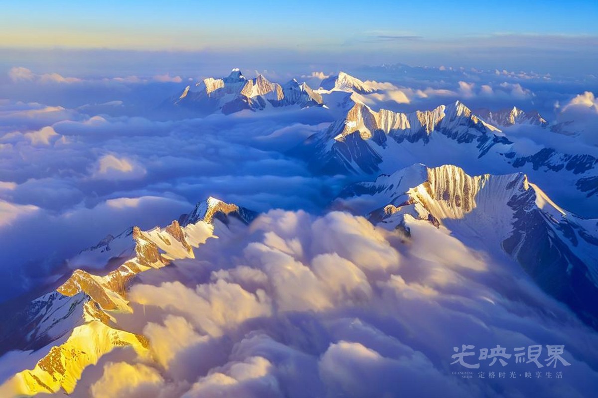 俯视角度雪山 (3)_副本.jpg