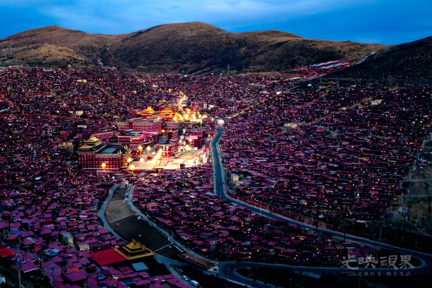 色达之夜—吴远用13877792813_副本.jpg