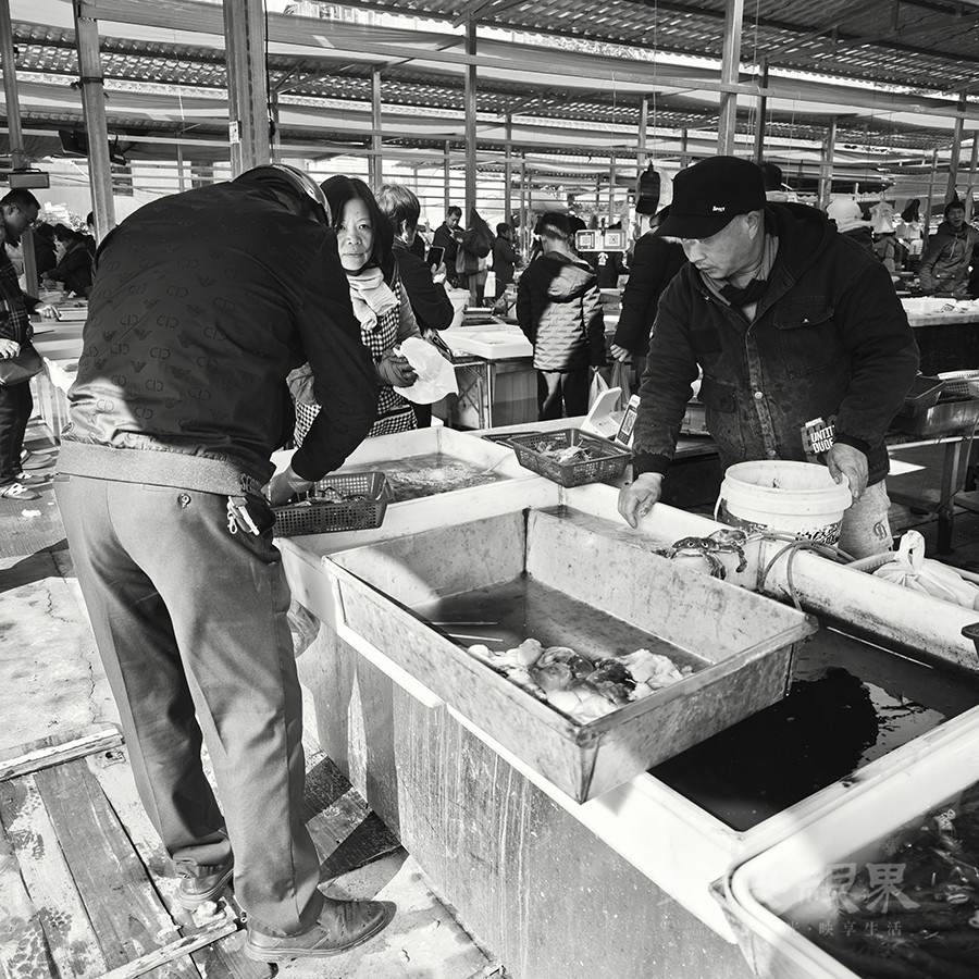 海鲜摊01900.jpg