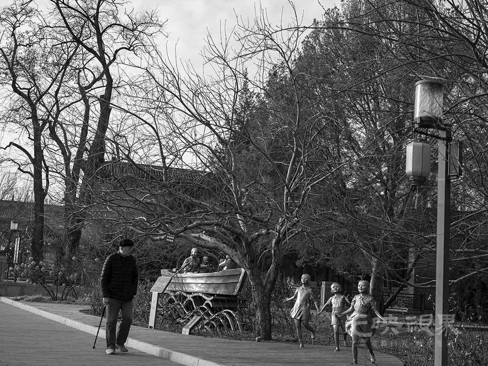 童年的回忆、、让我们荡起双桨、、、