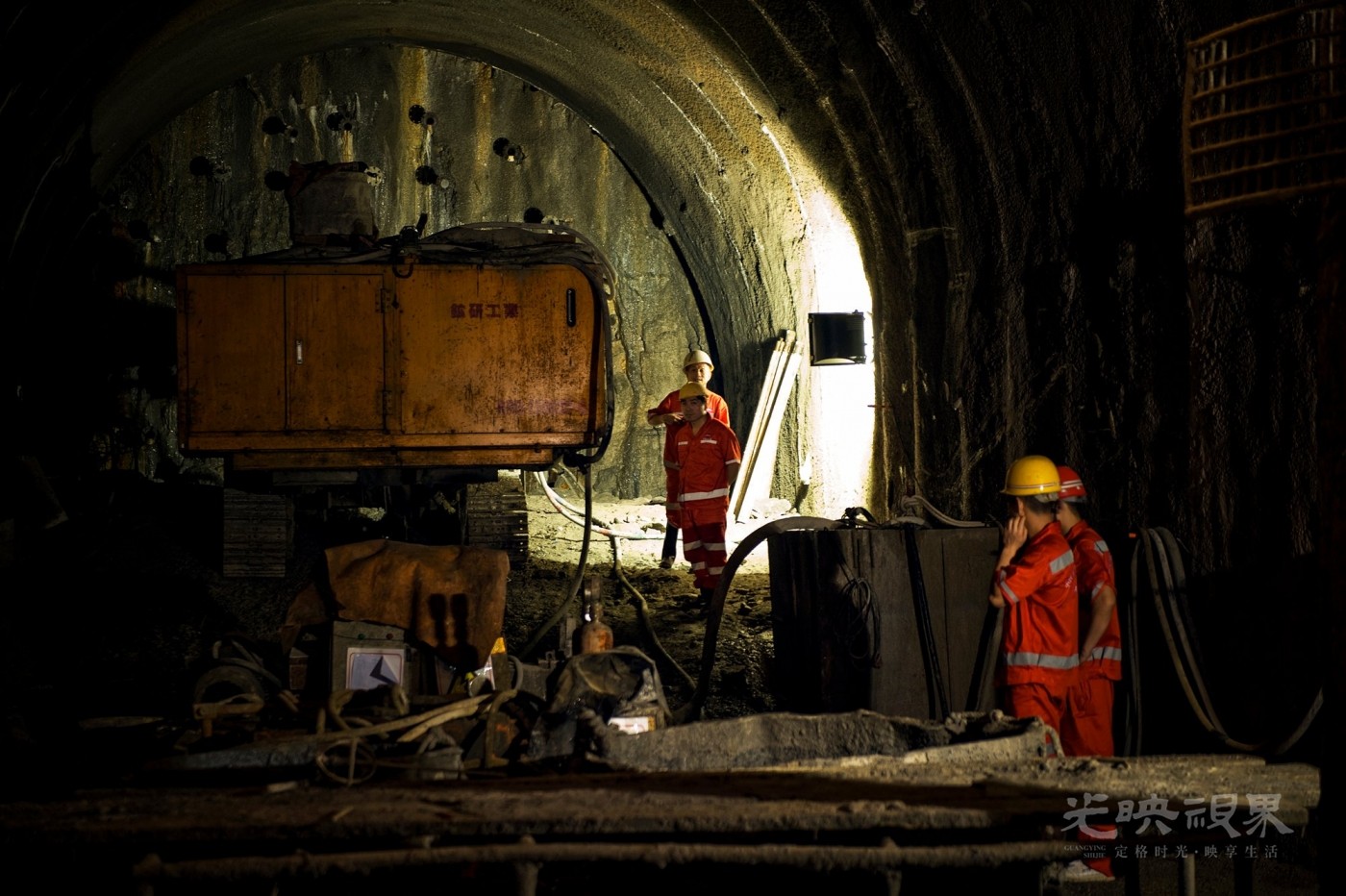 《地铁建设者》组图2.JPG