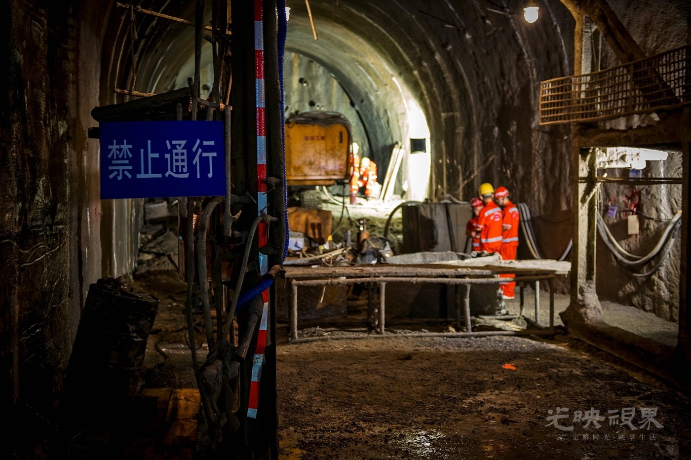 《地铁建设者》组图7.JPG