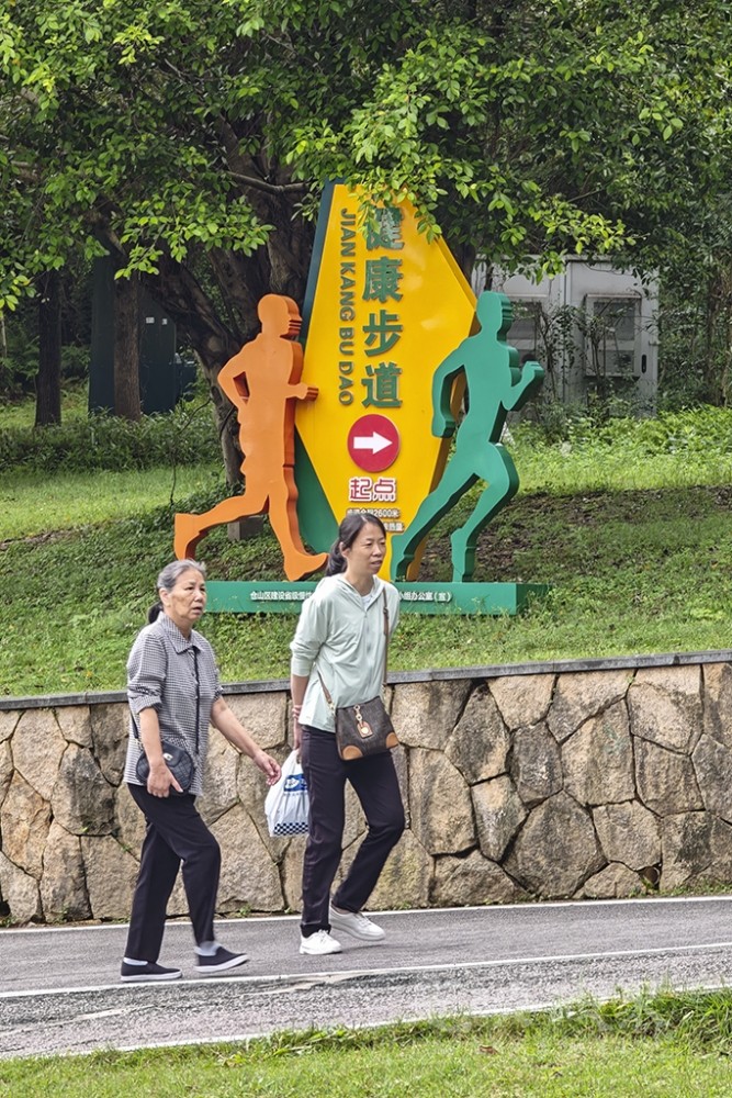 飞凤山奥体公园0061024.jpg