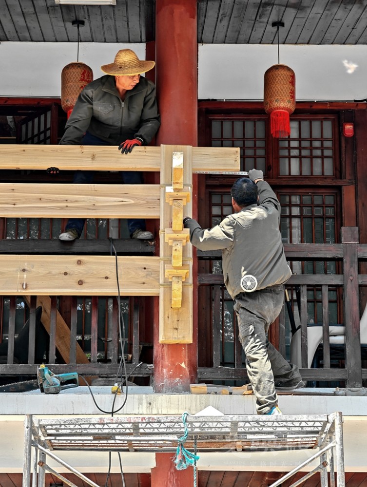 老宅维修011024.jpg