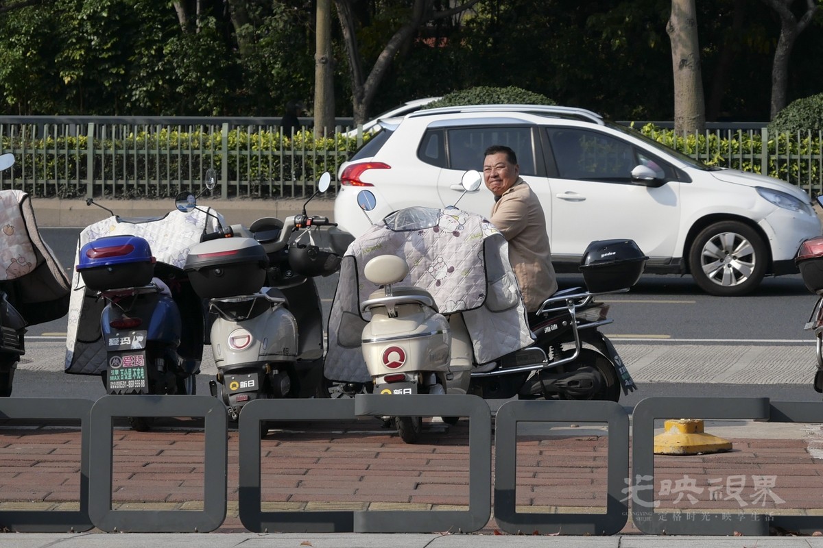 人来人往051200.jpg