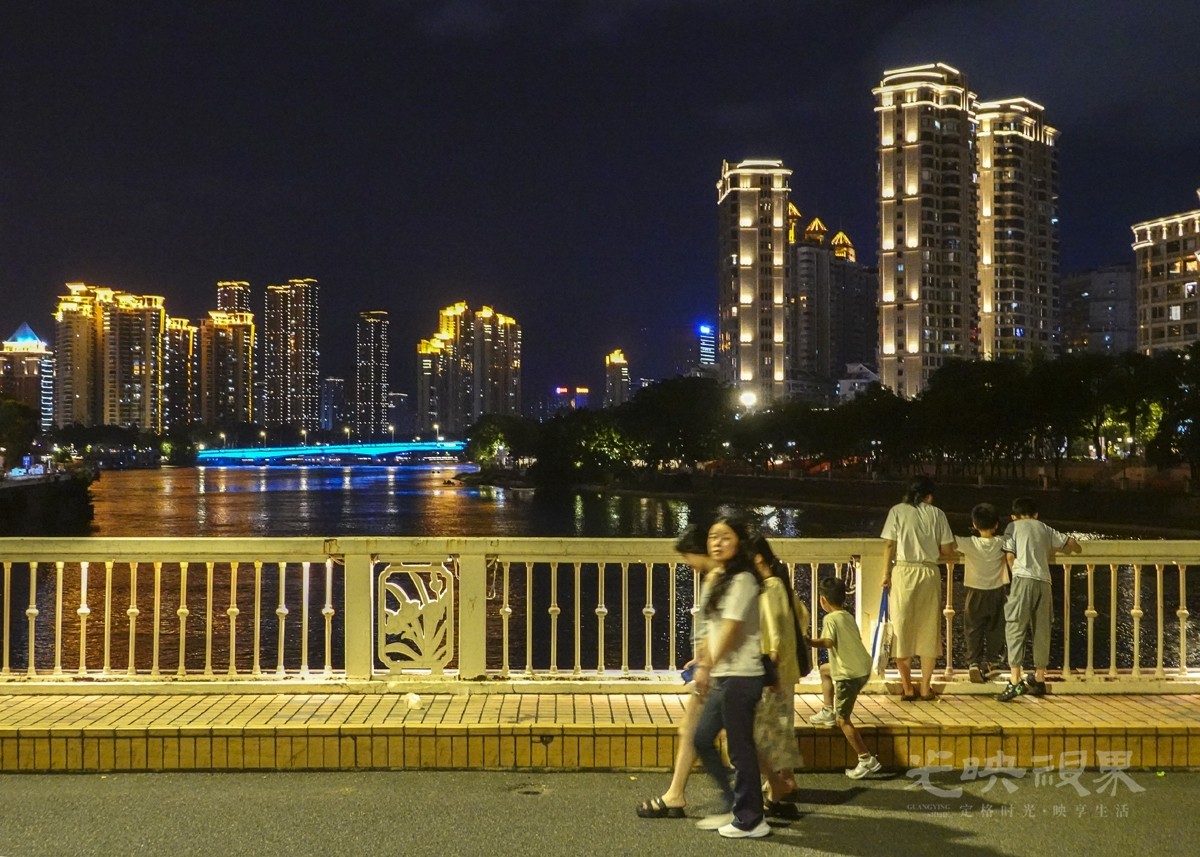 解放大桥桥头1200.jpg