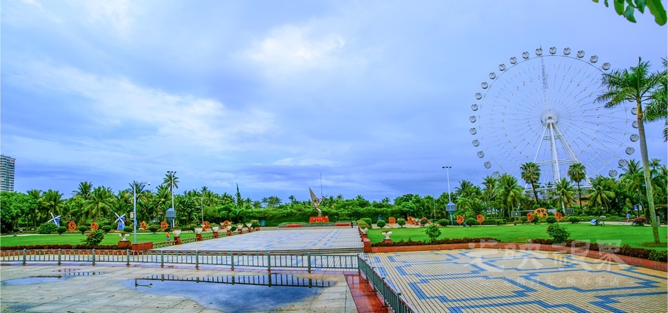 20180722湛江海滨公园001.jpg