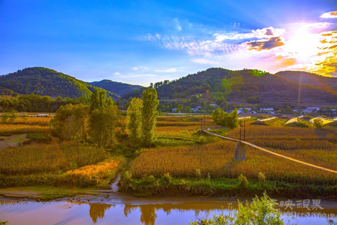 20190923陕西延川乾坤湾013.jpg