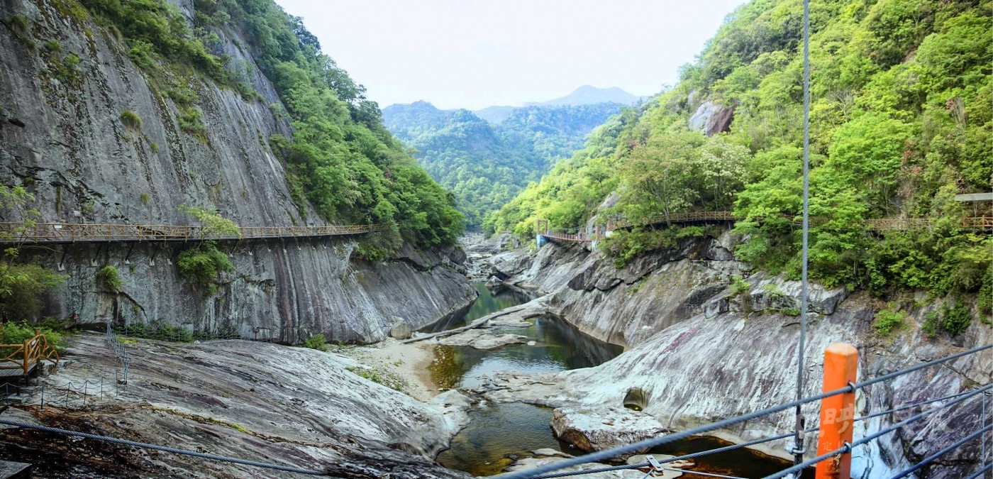 20190504安徽金寨燕子河大峡谷020.jpg