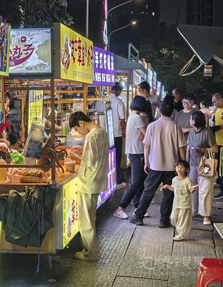 夜色烟火0071000.jpg