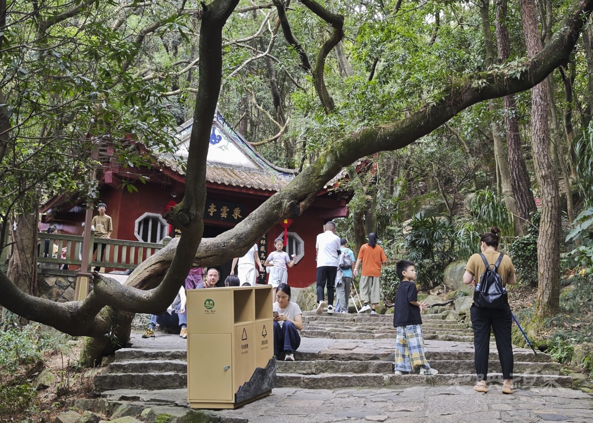 登鼓山0161200.jpg