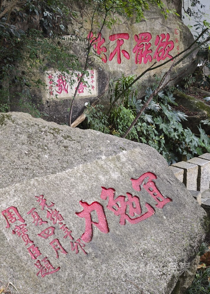 登鼓山0281000.jpg